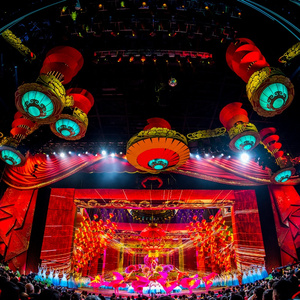 14美女裸体㊙️洗澡视频
